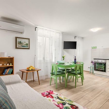 Adeona Apartments Rijeka Exterior photo